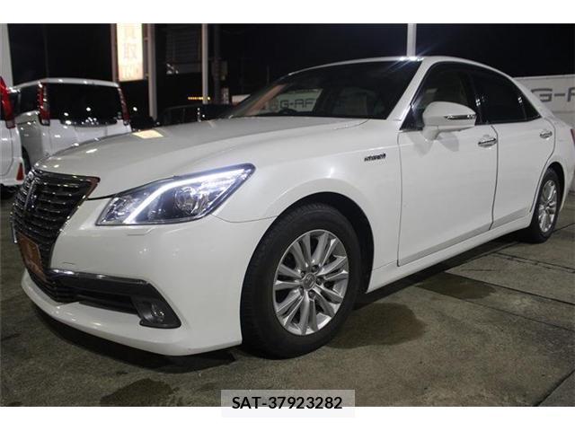 Toyota CROWN 2013-10 8651920-8