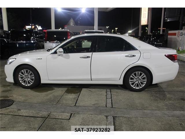 Toyota CROWN 2013-10 8651920-9