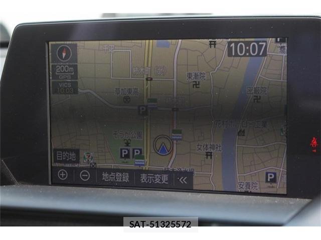 Toyota CROWN 2019-01 8651962-1