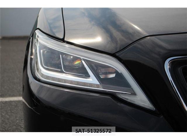 Toyota CROWN 2019-01 8651962-16