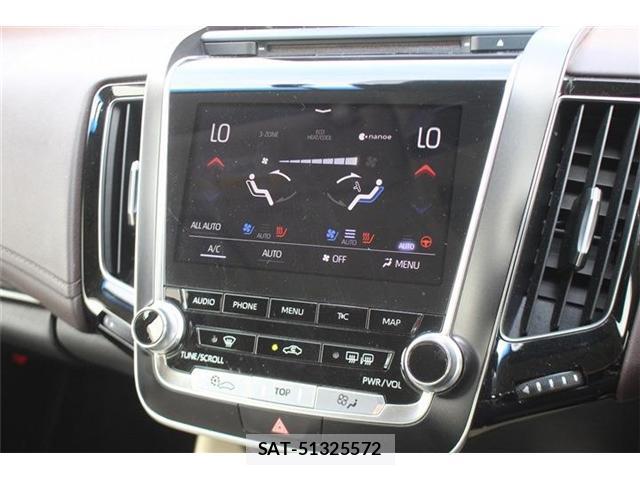 Toyota CROWN 2019-01 8651962-5