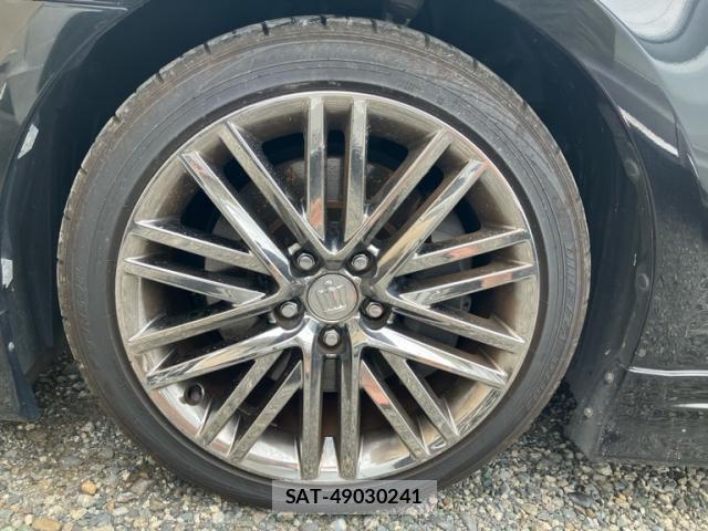 Toyota CROWN 2016-03 8652911-12