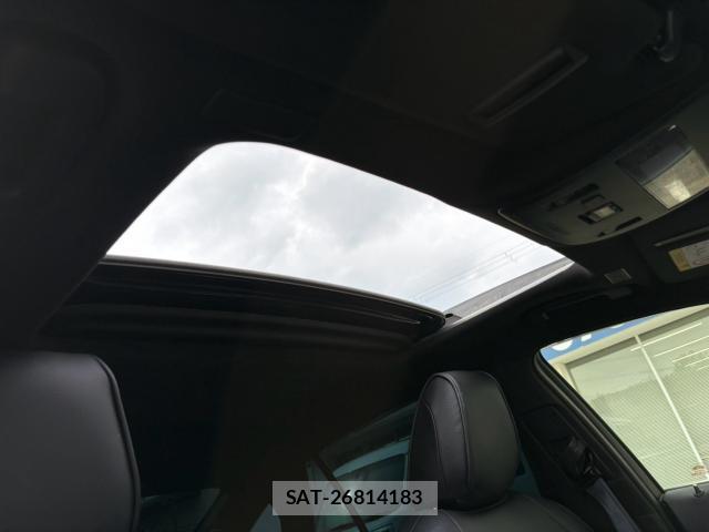 Toyota CROWN 2019-04 8653106-1