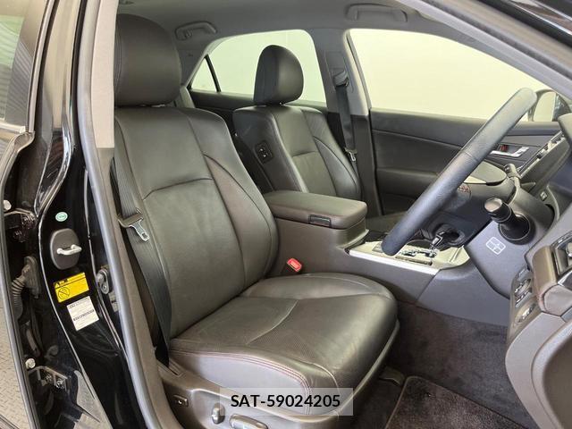 Toyota CROWN 2012-02 8653281-12