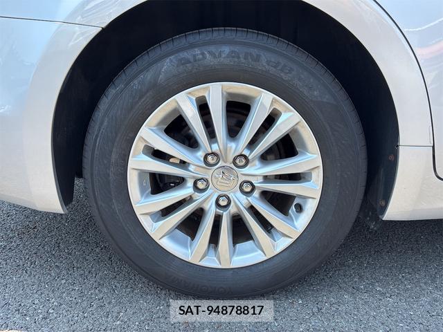 Toyota CROWN 2015-05 8653348-15