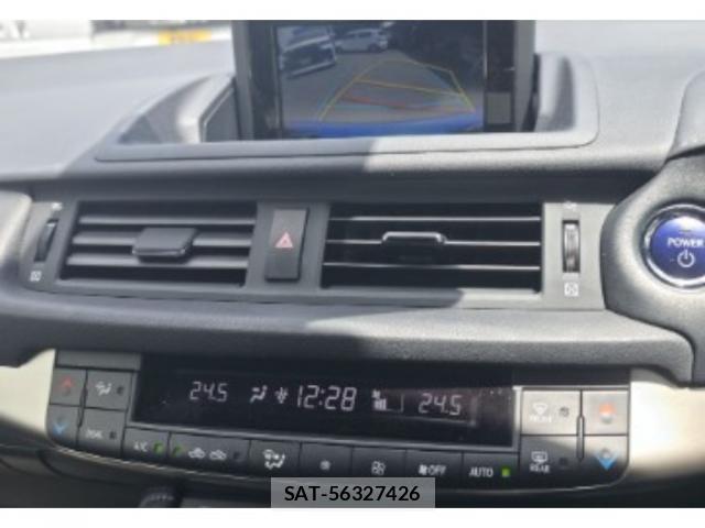 Lexus CT 2015-09 8647007-4