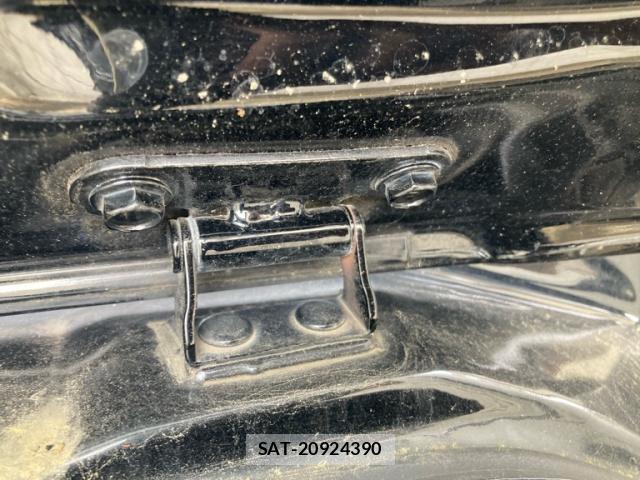 Lexus CT 2011-07 8648542-9