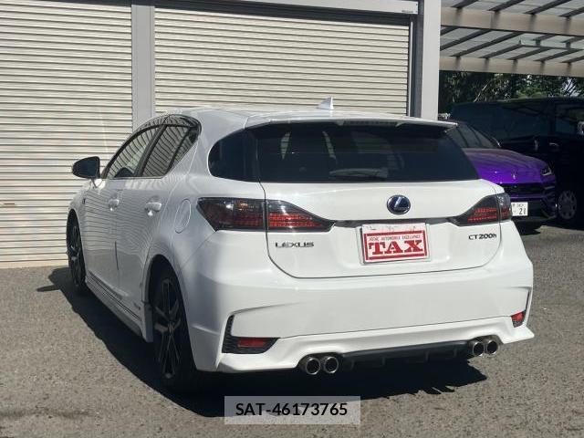 Lexus CT 2015-04 8650133-18