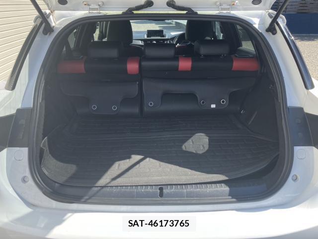 Lexus CT 2015-04 8650133-5