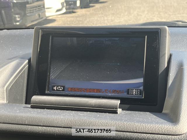 Lexus CT 2015-04 8650133-7