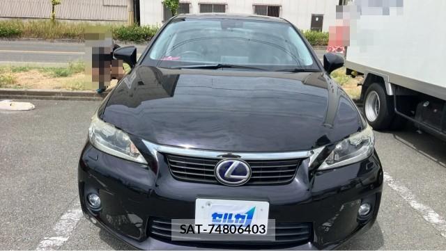 Lexus CT 2012-07 8651360-9