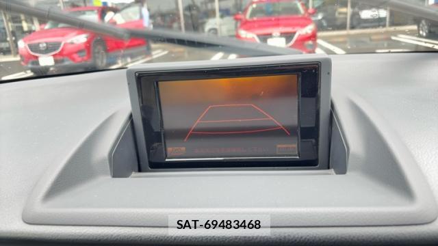 Lexus CT 2011-10 8653130-10