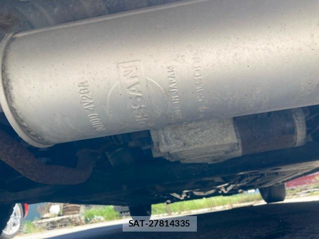Nissan CUBE 2012-01 8648518-4