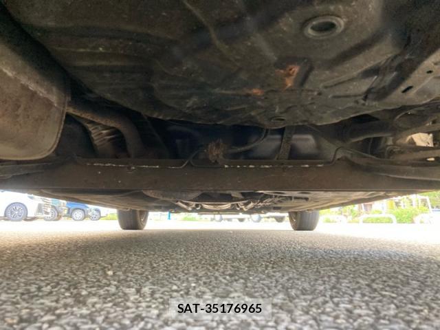 Nissan CUBE 2011-06 8648726-7