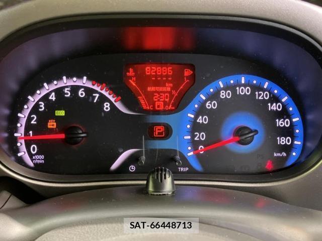 Nissan CUBE 2012-10 8652413-12