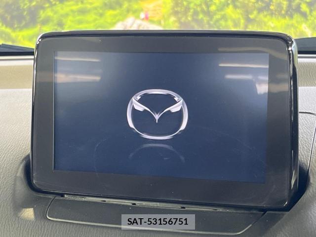 Mazda CX-3 2017-08 8647931-3
