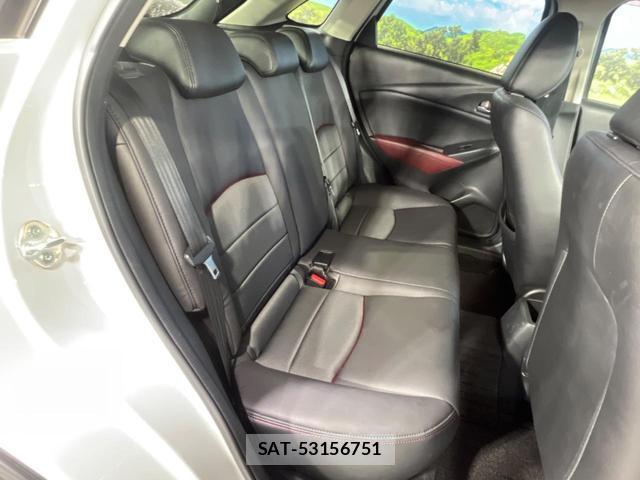 Mazda CX-3 2017-08 8647931-8