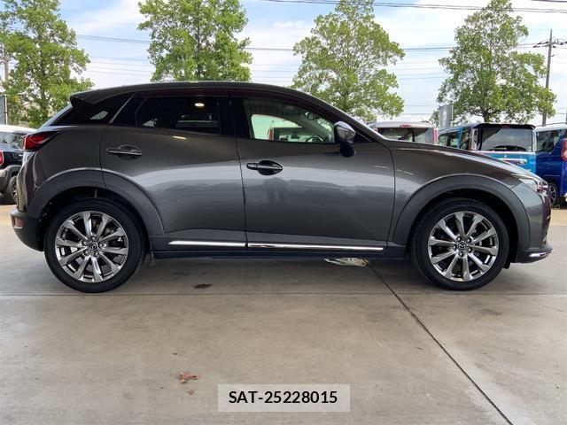 Mazda CX-3 2019-01 8648127-3