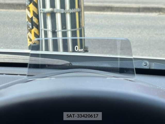 Mazda CX-3 2018-05 8649108-12