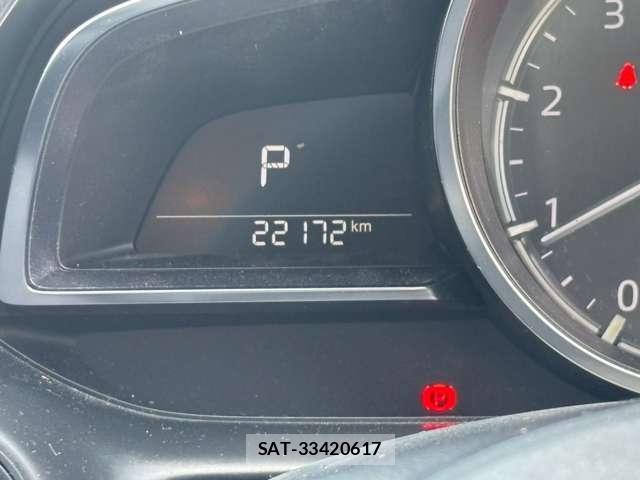 Mazda CX-3 2018-05 8649108-6