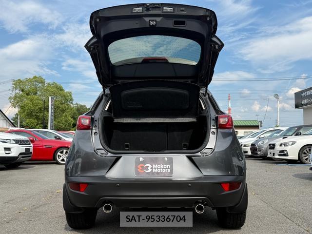 Mazda CX-3 2017-01 8651814-14