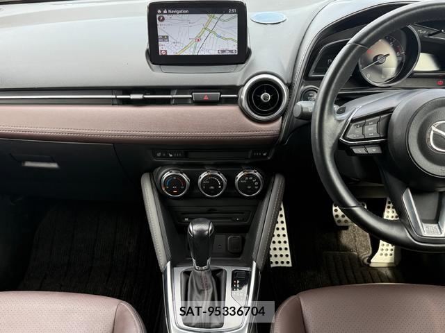 Mazda CX-3 2017-01 8651814-19