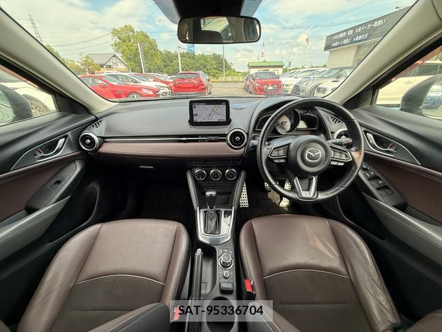 Mazda CX-3 2017-01 8651814-3