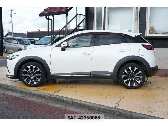 Mazda CX-3 2018-09 8652553-2