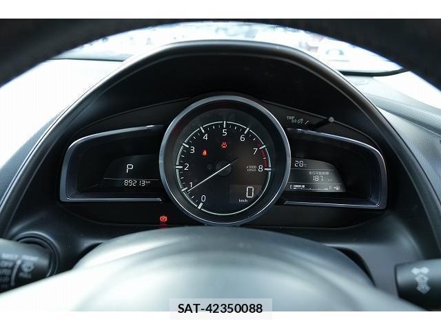 Mazda CX-3 2018-09 8652553-9