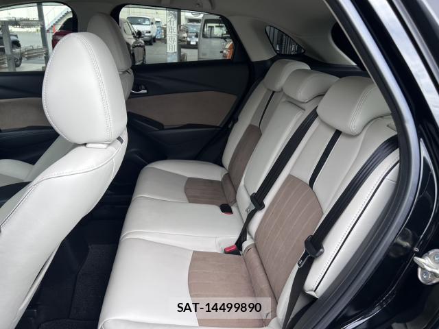 Mazda CX-3 2022-04 8652796-11