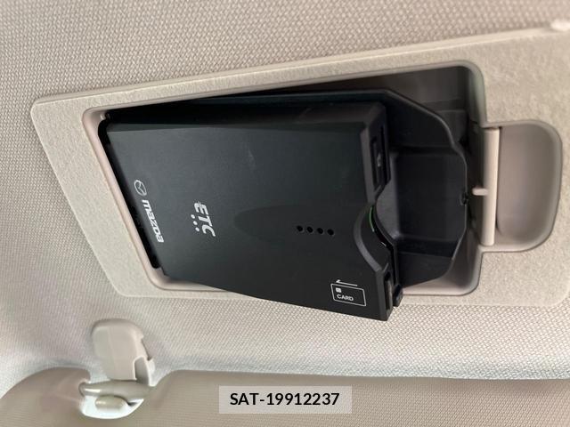 Mazda CX-3 2016-12 8652973-4