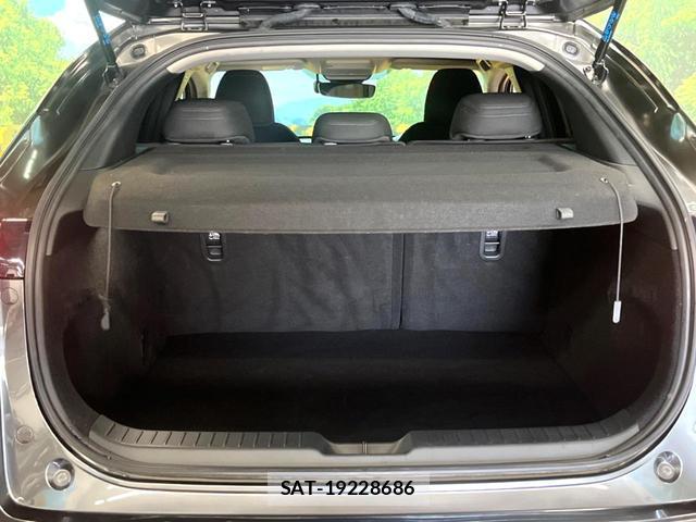 Mazda CX-30 2023-08 8649220-9