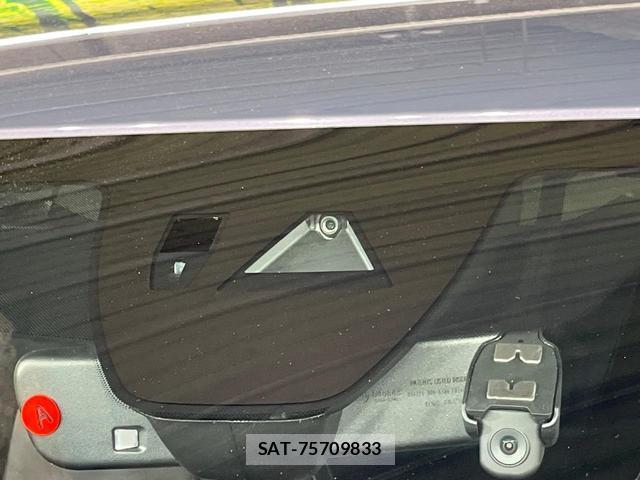 Mazda CX-30 2021-09 8649359-4
