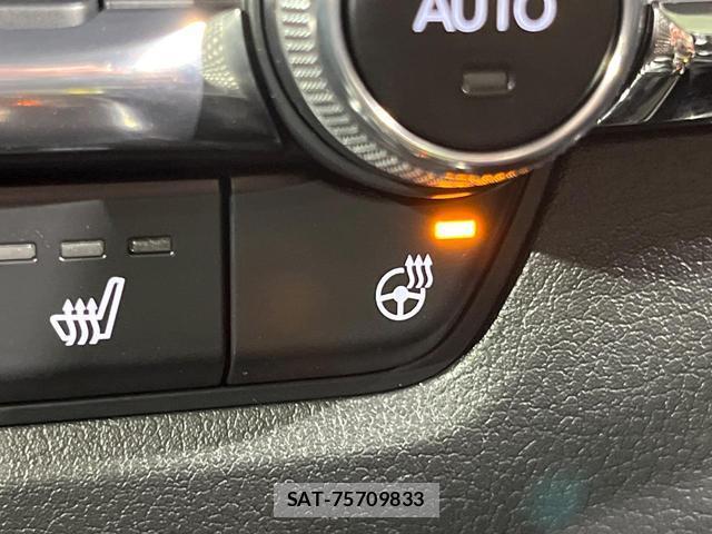 Mazda CX-30 2021-09 8649359-6