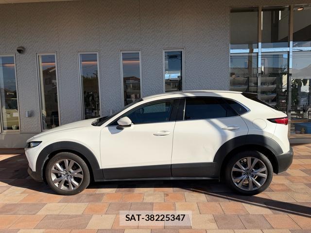 Mazda CX-30 2021-05 8649391-7