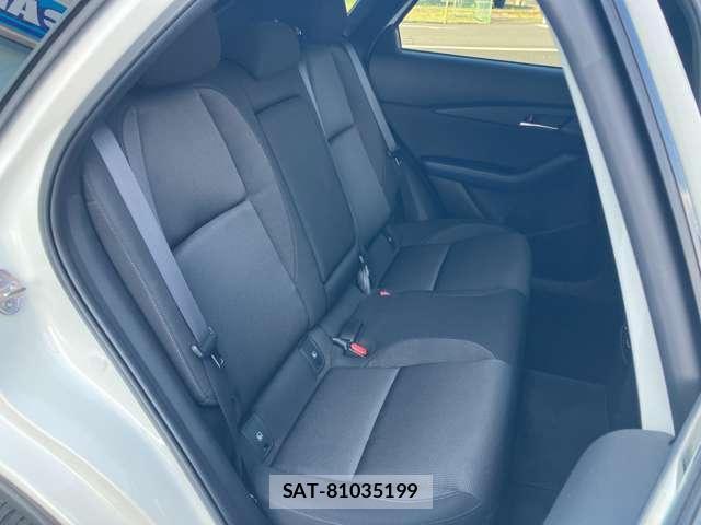 Mazda CX-30 2020-12 8650865-6