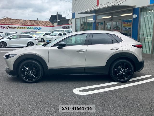 Mazda CX-30 2023-12 8650868-10