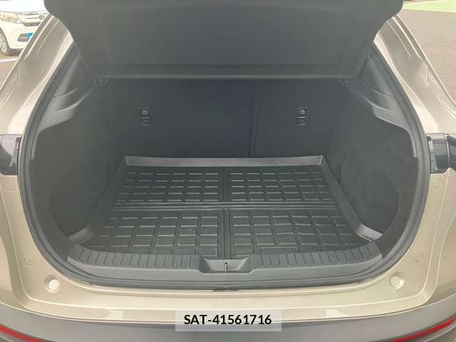 Mazda CX-30 2023-12 8650868-18