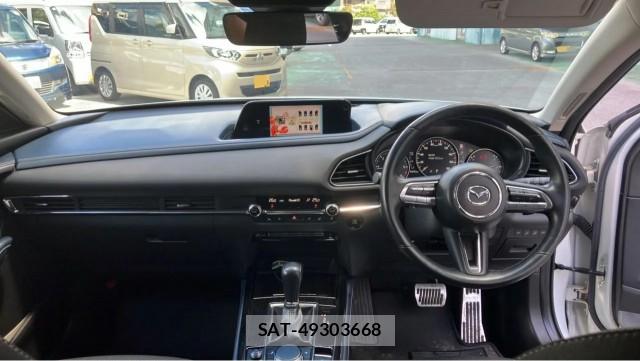 Mazda CX-30 2020-03 8651472-2