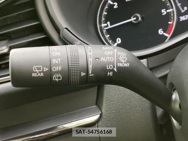 Mazda CX-30 2022-08 8651796-17