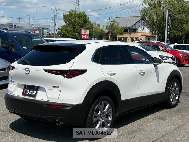 Mazda CX-30 2020-03 8651811-11