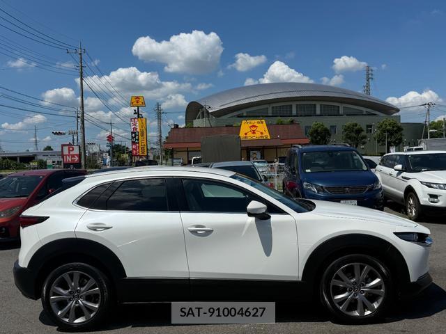 Mazda CX-30 2020-03 8651811-12