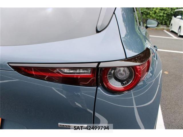 Mazda CX-30 2021-09 8651896-19