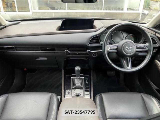 Mazda CX-30 2023-02 8653540-3