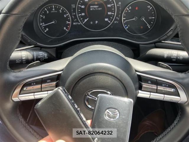 Mazda CX-30 2021-09 8653794-17