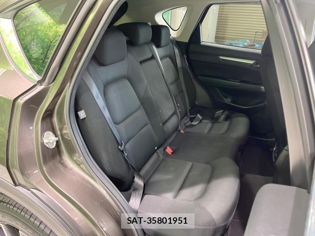 Mazda CX-5 2017-07 8649204-5
