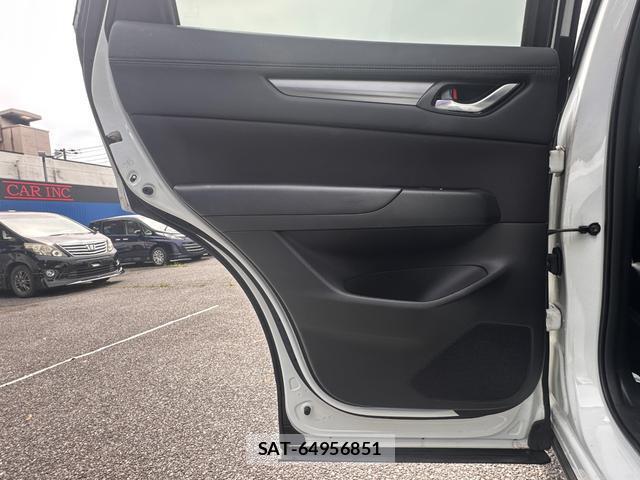 Mazda CX-5 2018-09 8649978-13