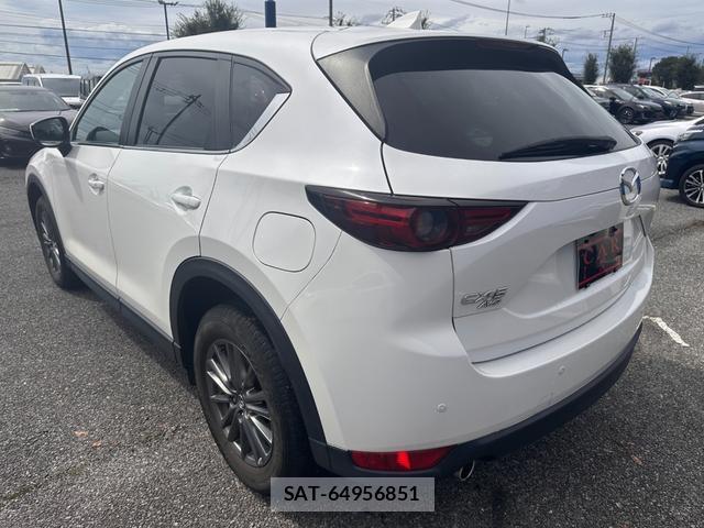 Mazda CX-5 2018-09 8649978-7
