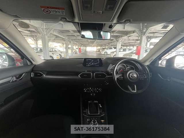 Mazda CX-5 2018-05 8652910-3