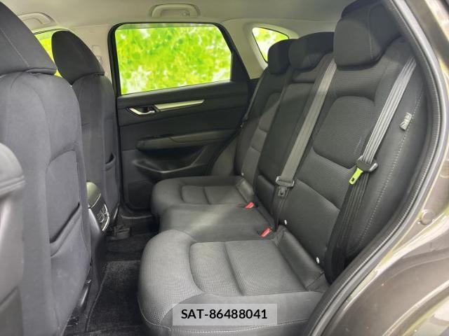 Mazda CX-5 2017-11 8653488-6